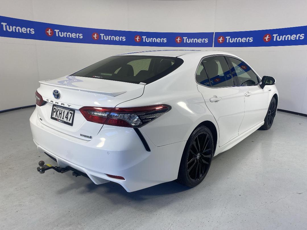 Photo '7' of Toyota Camry