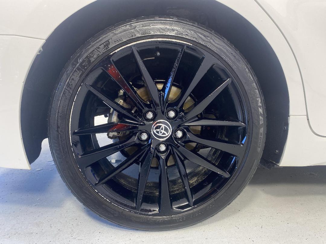 Photo '12' of Toyota Camry