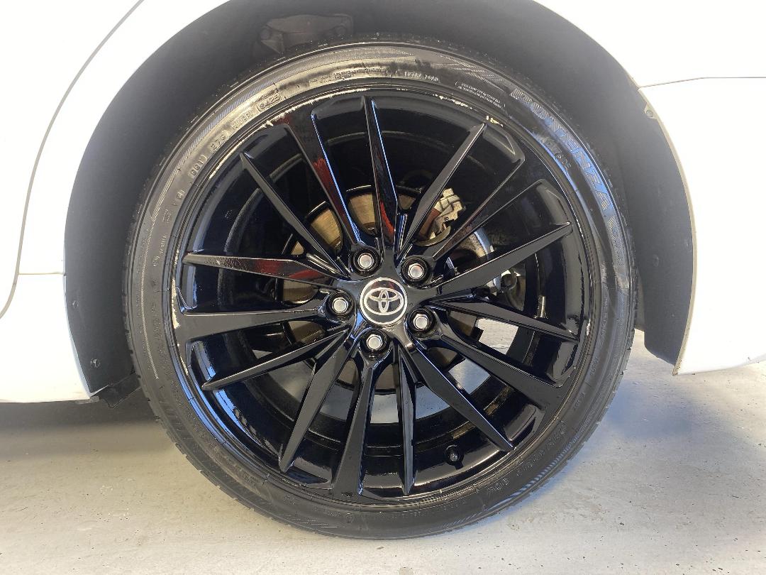 Photo '11' of Toyota Camry