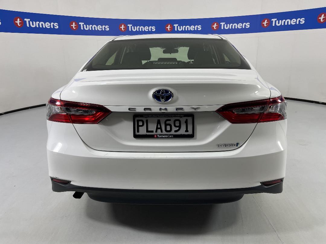 Photo '6' of Toyota Camry