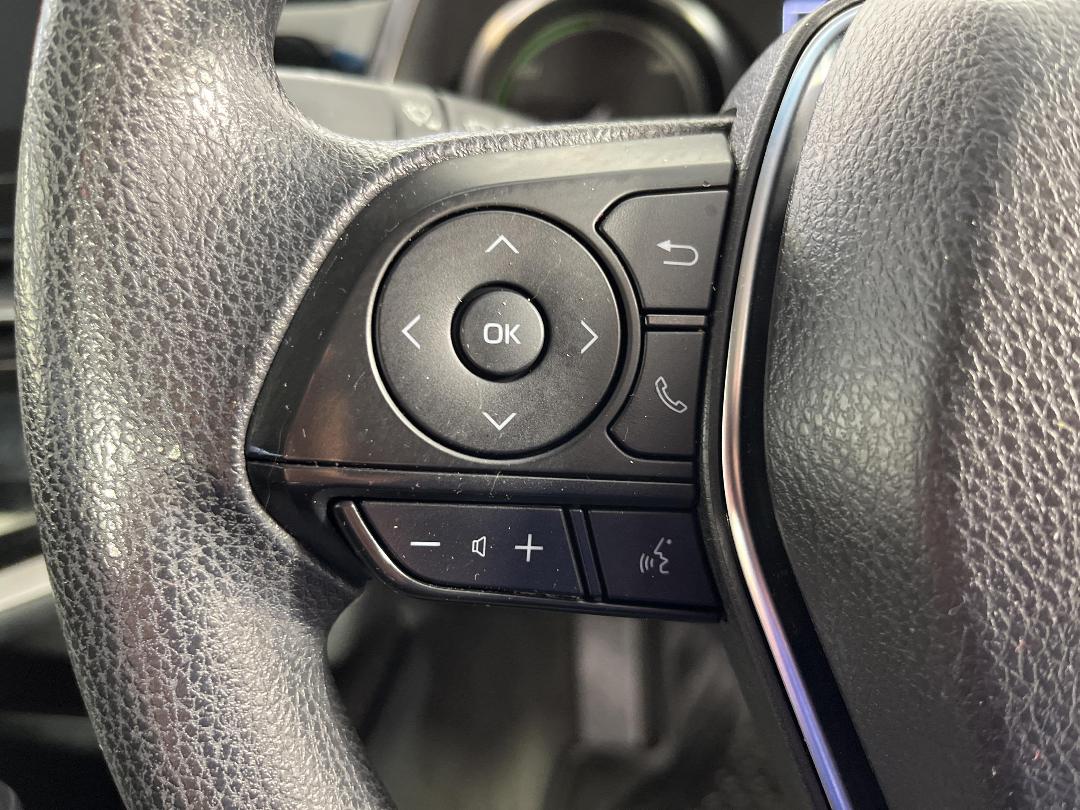 Photo '24' of Toyota Camry