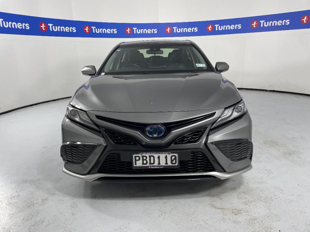 Photo '2' of Toyota Camry Photo '2' of Toyota Camry