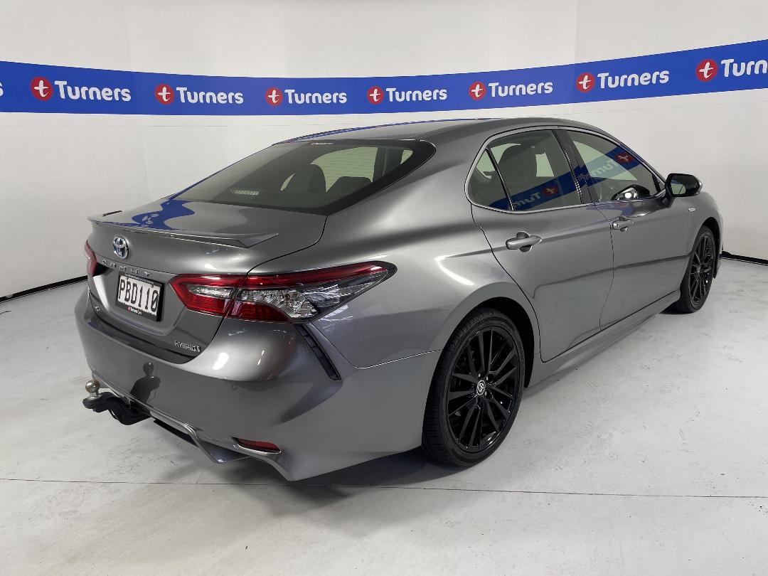 Photo '7' of Toyota Camry Photo '7' of Toyota Camry