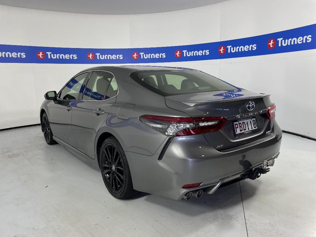 Photo '5' of Toyota Camry Photo '5' of Toyota Camry