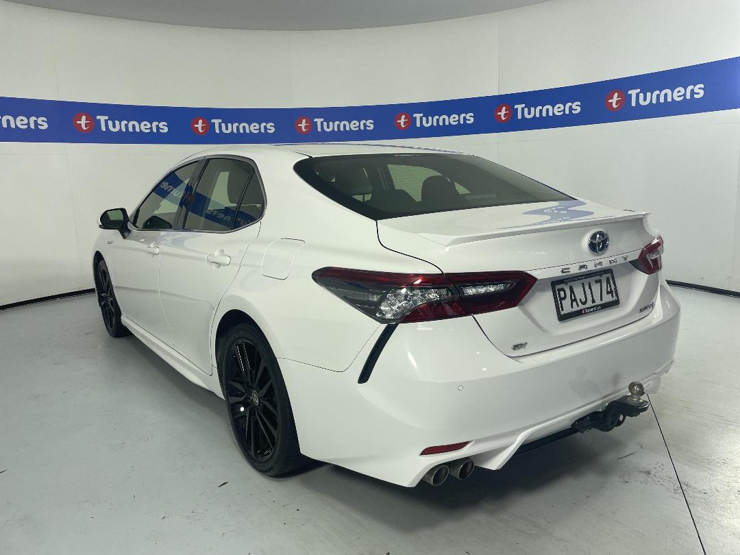 Photo '5' of Toyota Camry