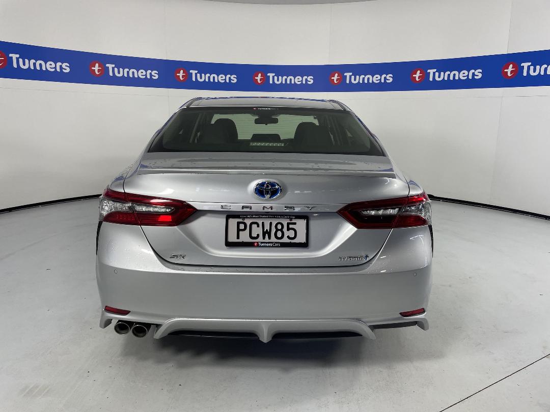 Photo '6' of Toyota Camry