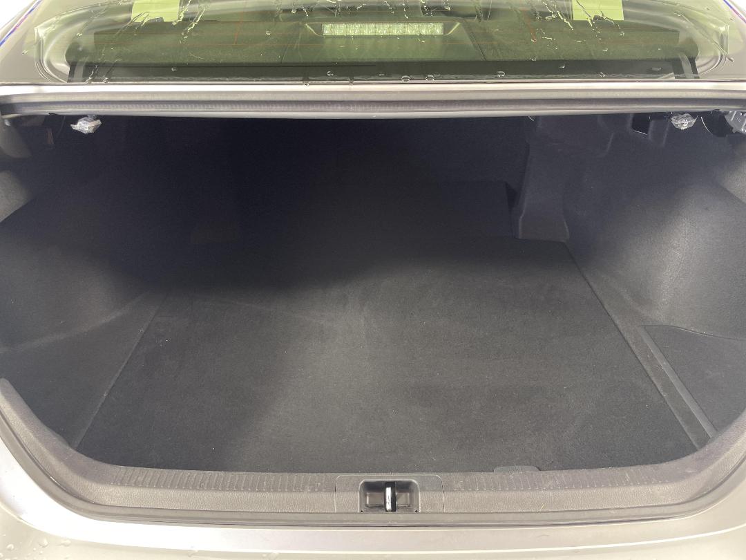 Photo '14' of Toyota Camry