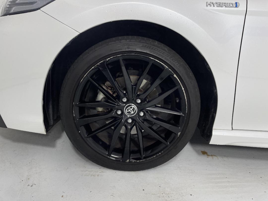 Photo '10' of Toyota Camry