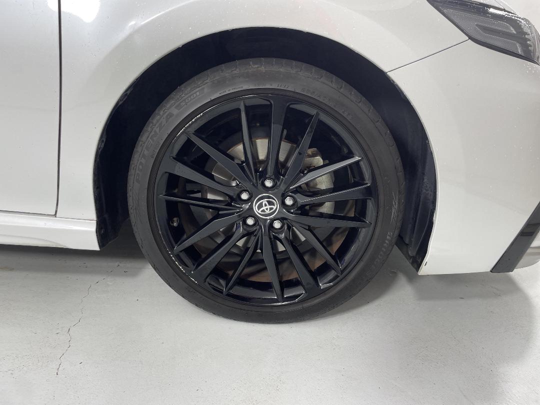 Photo '9' of Toyota Camry