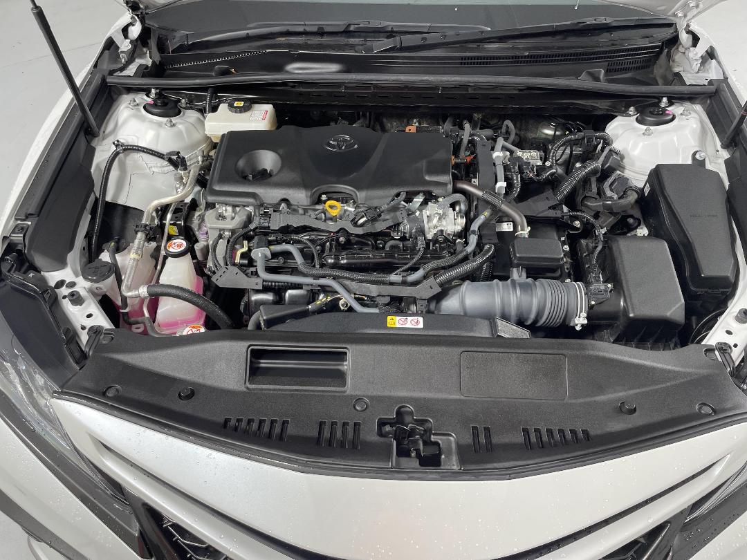 Photo '13' of Toyota Camry