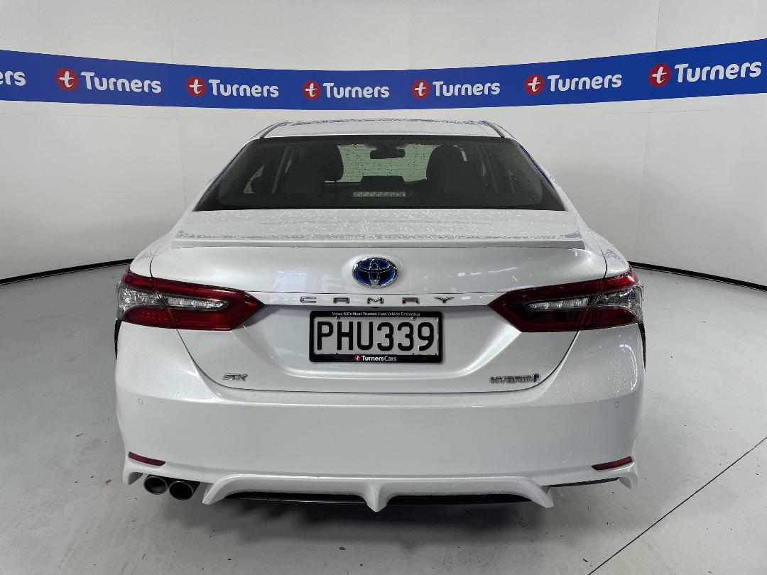 Photo '6' of Toyota Camry