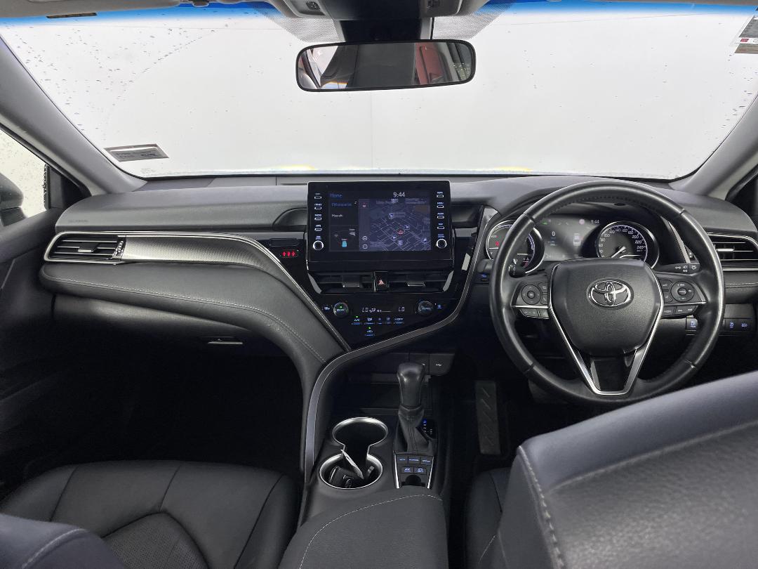 Photo '17' of Toyota Camry