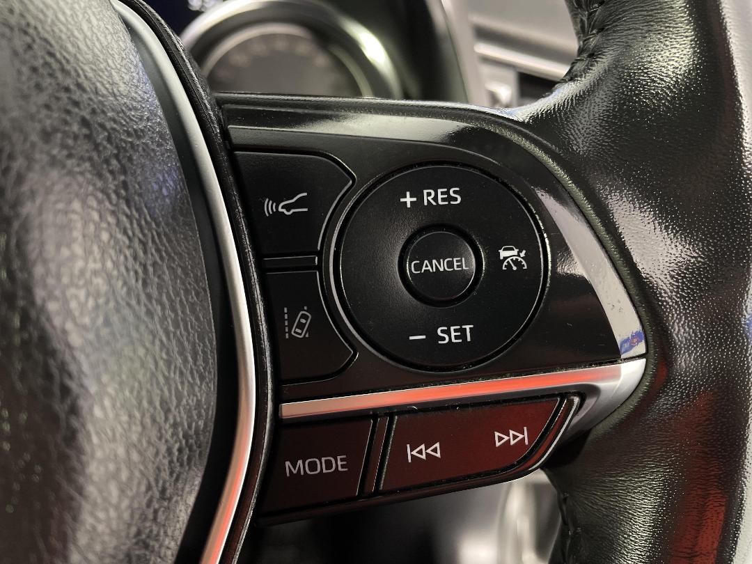 Photo '26' of Toyota Camry