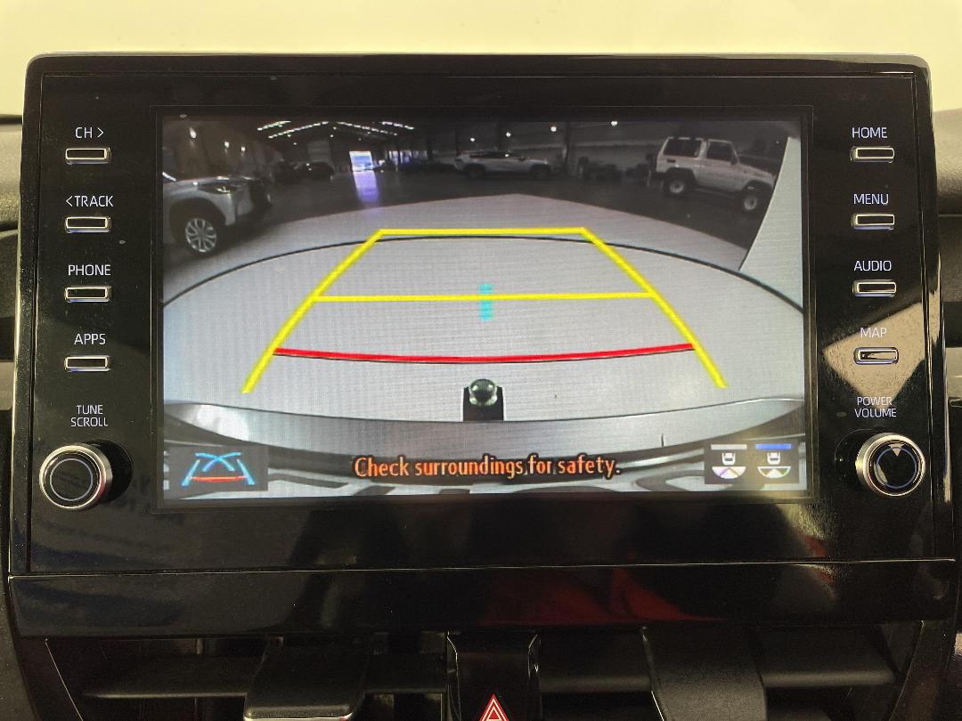 Photo '29' of Toyota Camry