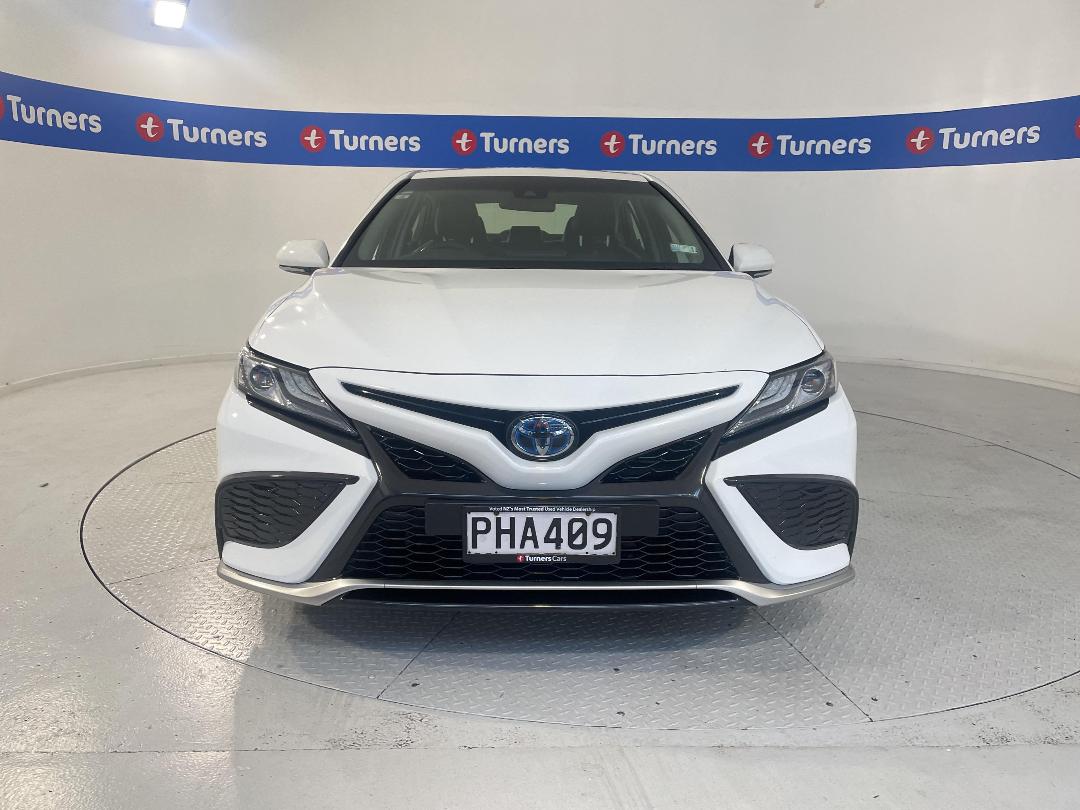 Photo '2' of Toyota Camry