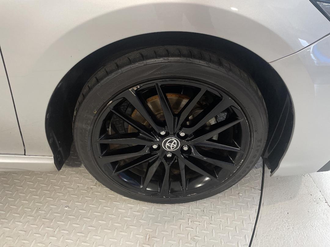 Photo '9' of Toyota Camry