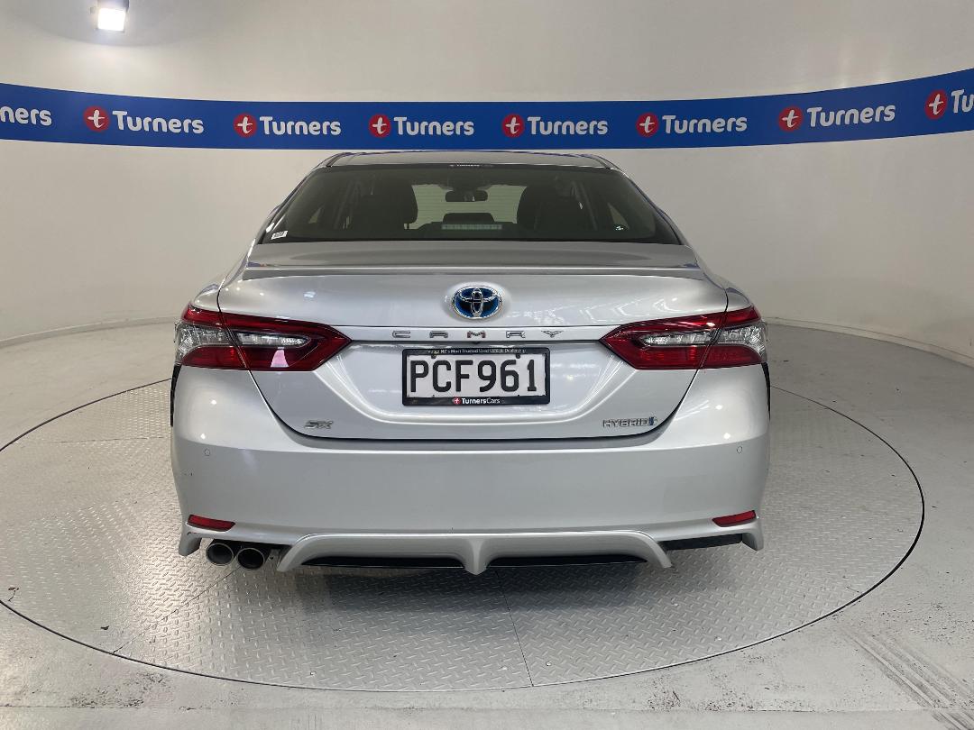 Photo '6' of Toyota Camry