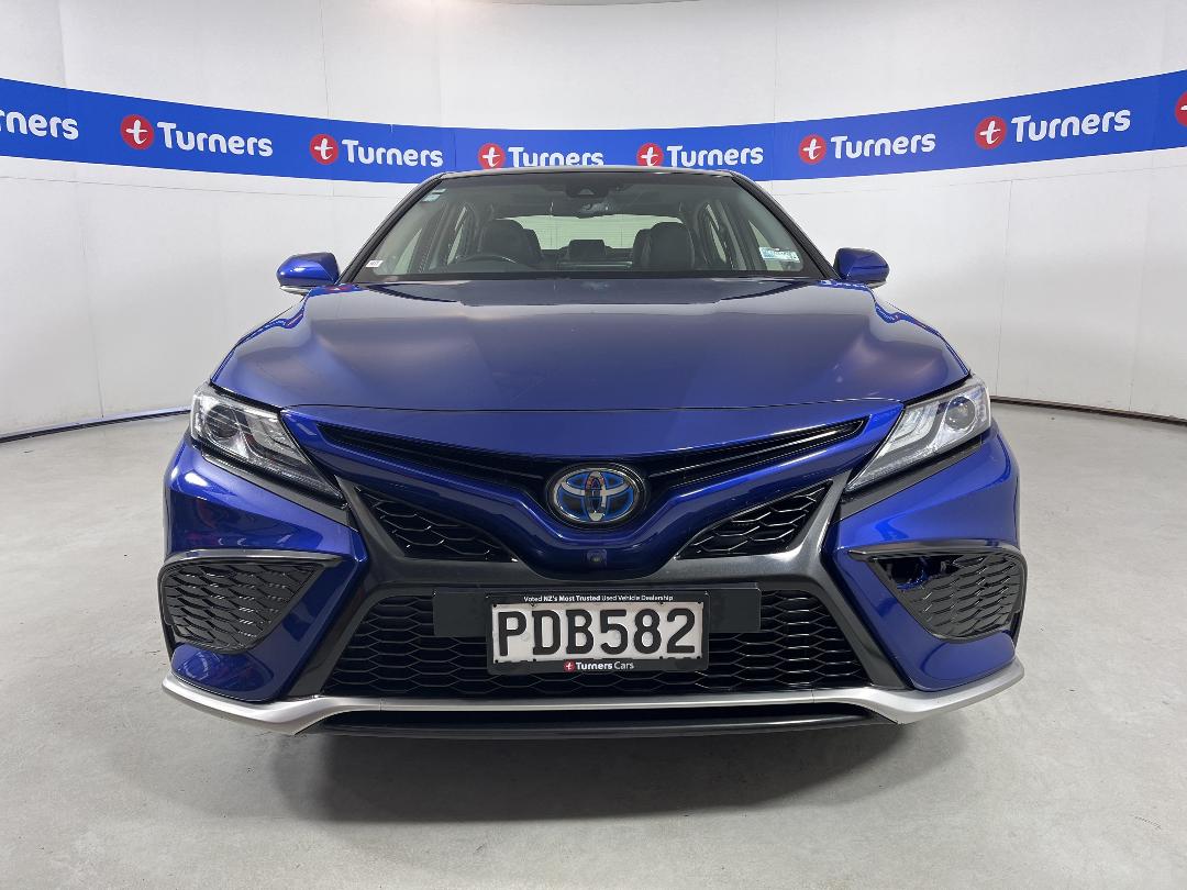 Photo '2' of Toyota Camry