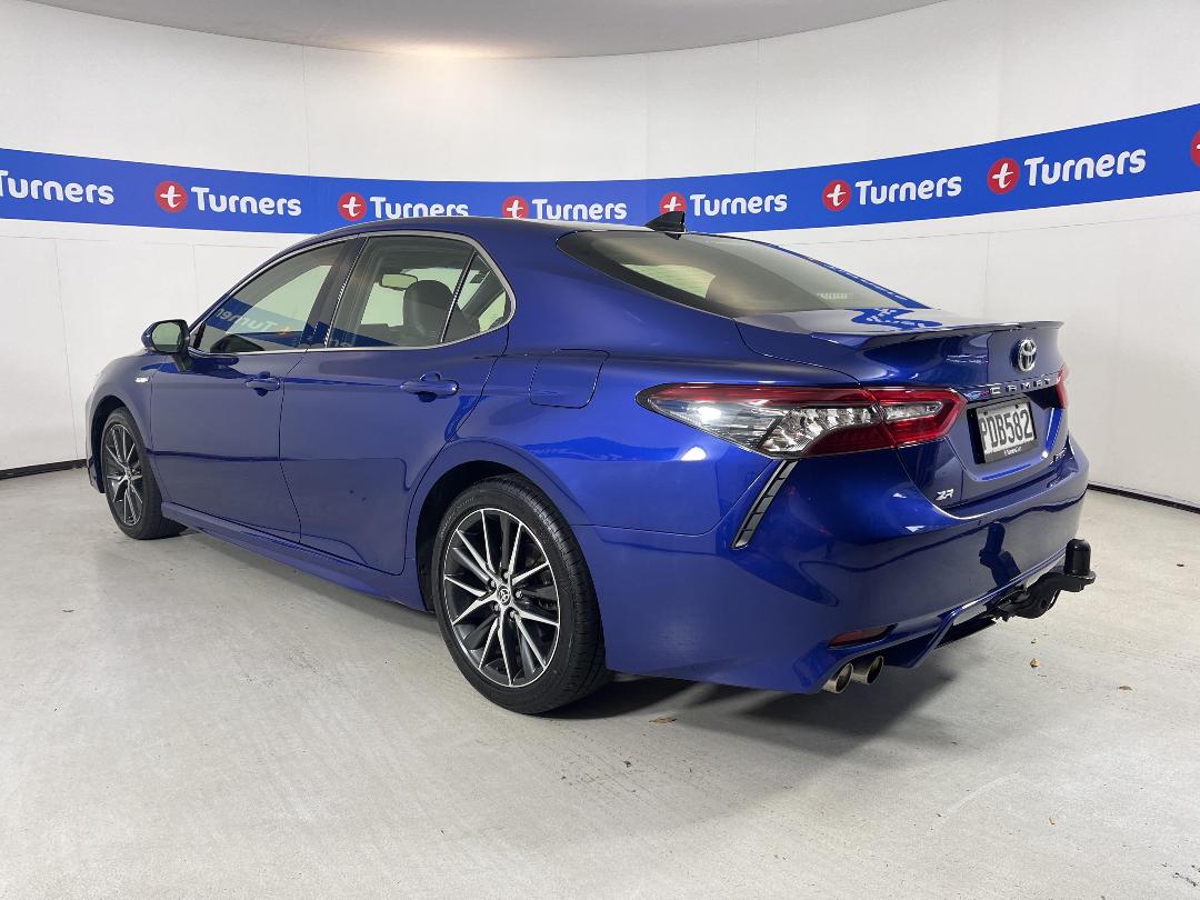 Photo '5' of Toyota Camry