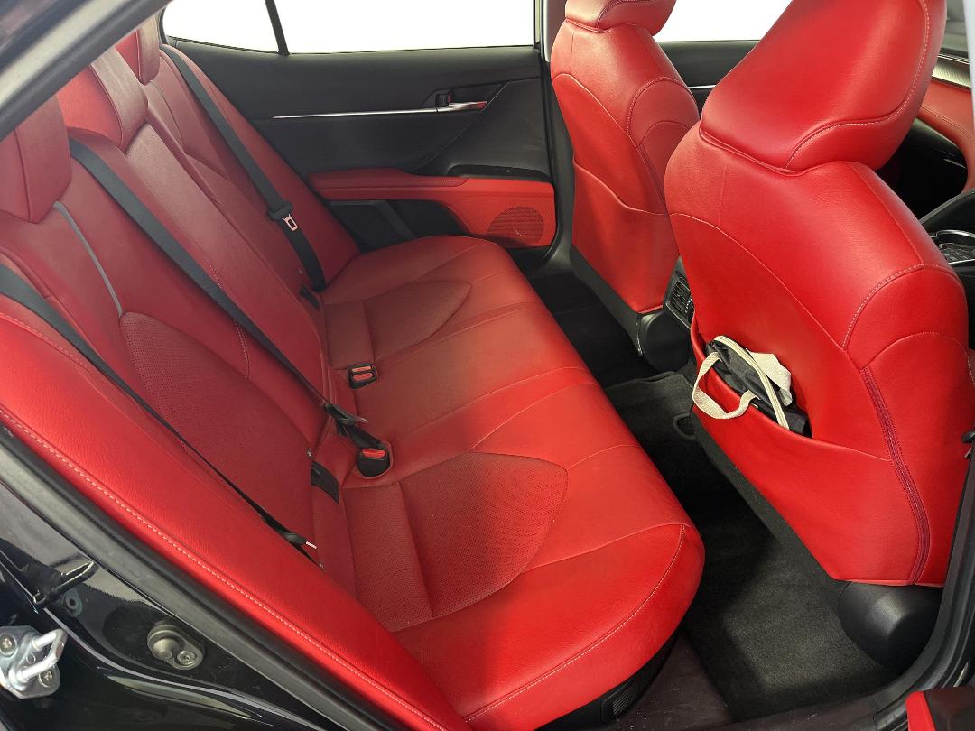 Photo '20' of Toyota Camry