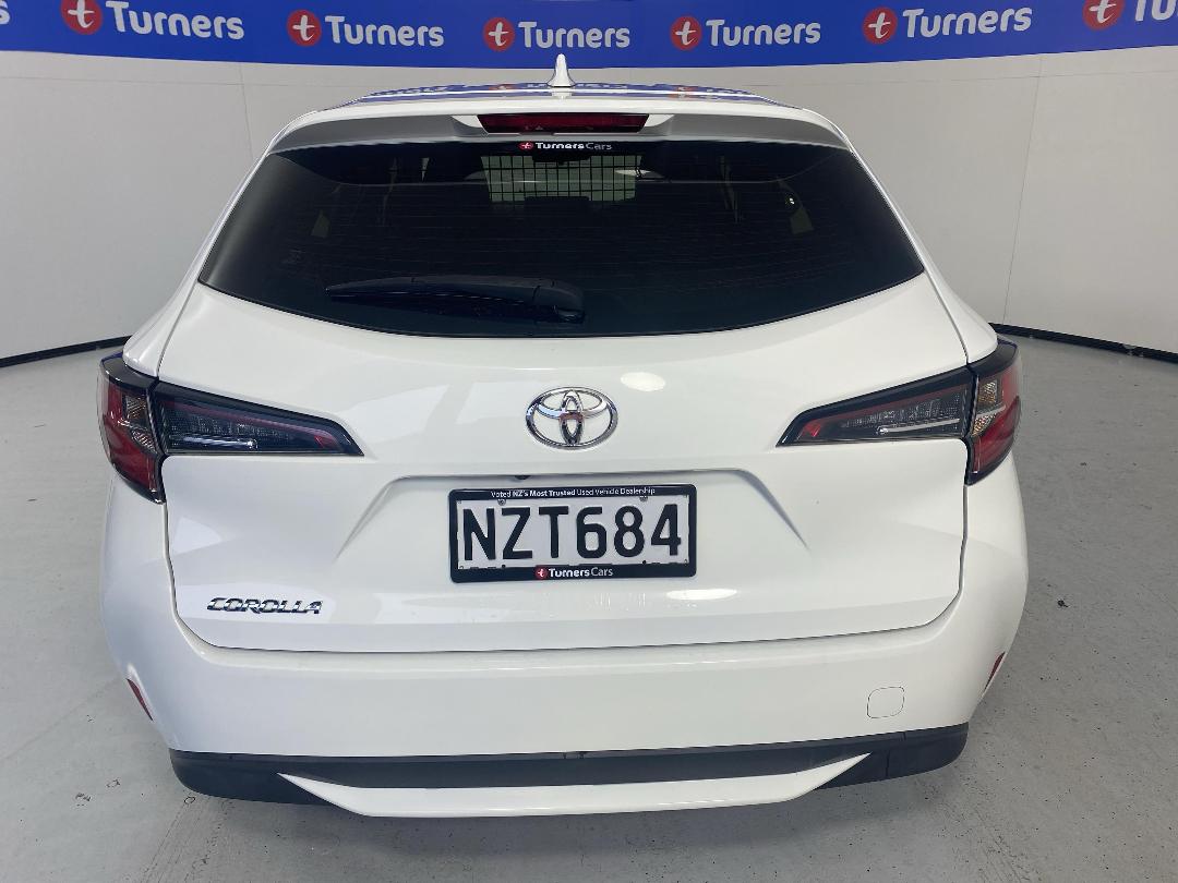 Photo '6' of Toyota Corolla