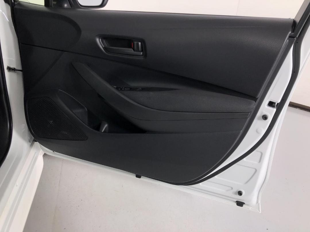 Photo '15' of Toyota Corolla Photo '15' of Toyota Corolla