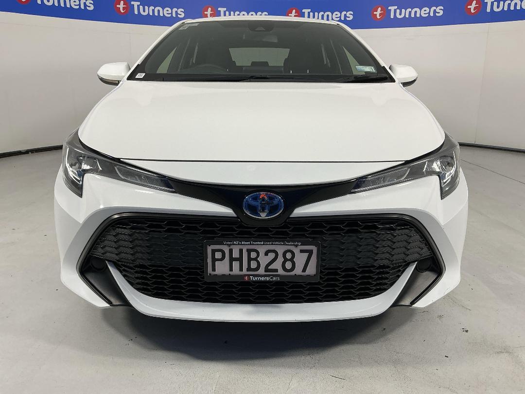 Photo '2' of Toyota Corolla