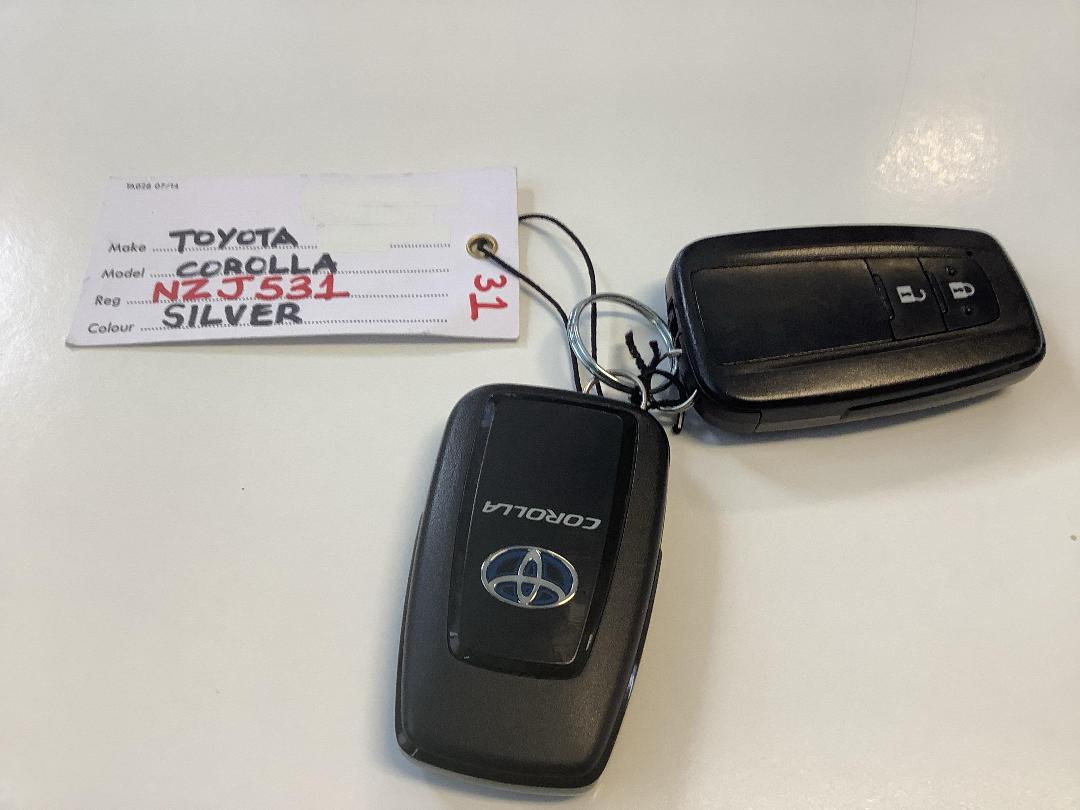 Photo '22' of Toyota Corolla