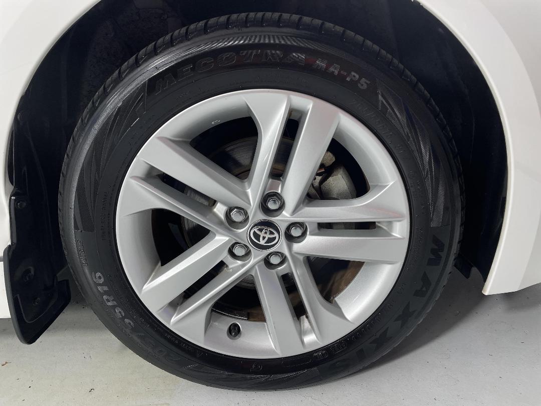 Photo '9' of Toyota Corolla Photo '9' of Toyota Corolla