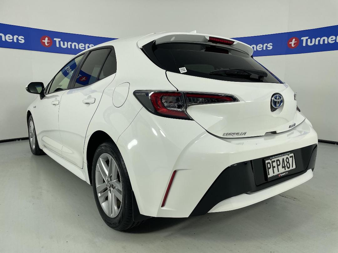 Photo '5' of Toyota Corolla Photo '5' of Toyota Corolla