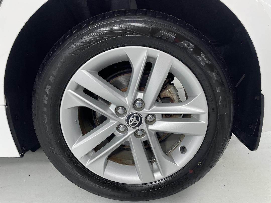 Photo '11' of Toyota Corolla Photo '11' of Toyota Corolla