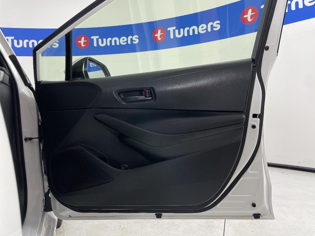 Photo '15' of Toyota Corolla