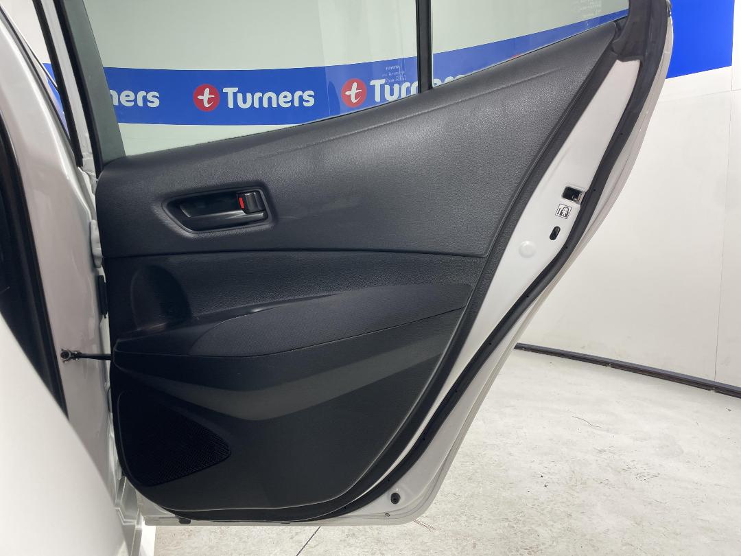 Photo '19' of Toyota Corolla