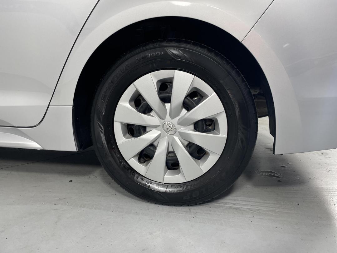 Photo '11' of Toyota Corolla