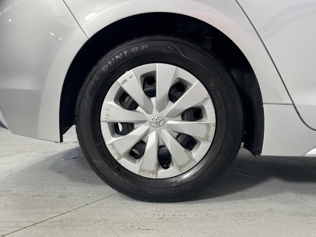 Photo '12' of Toyota Corolla