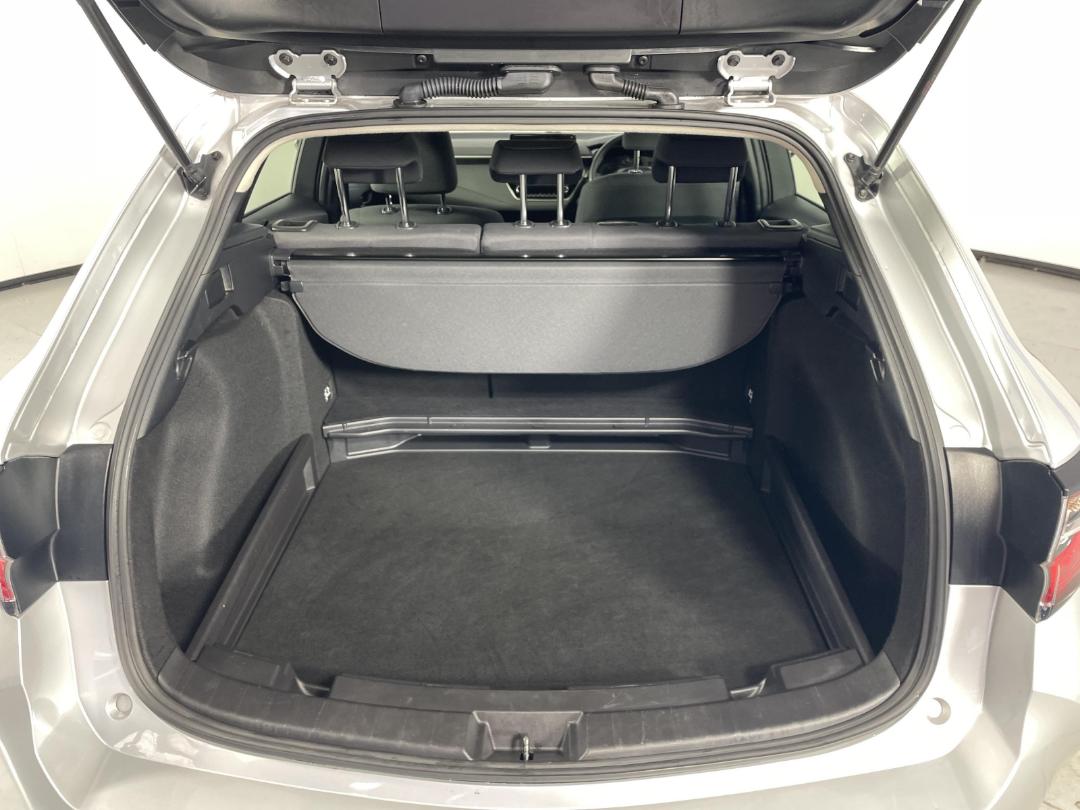 Photo '14' of Toyota Corolla