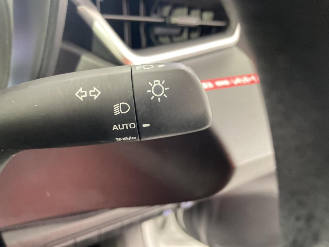 Photo '27' of Toyota Corolla