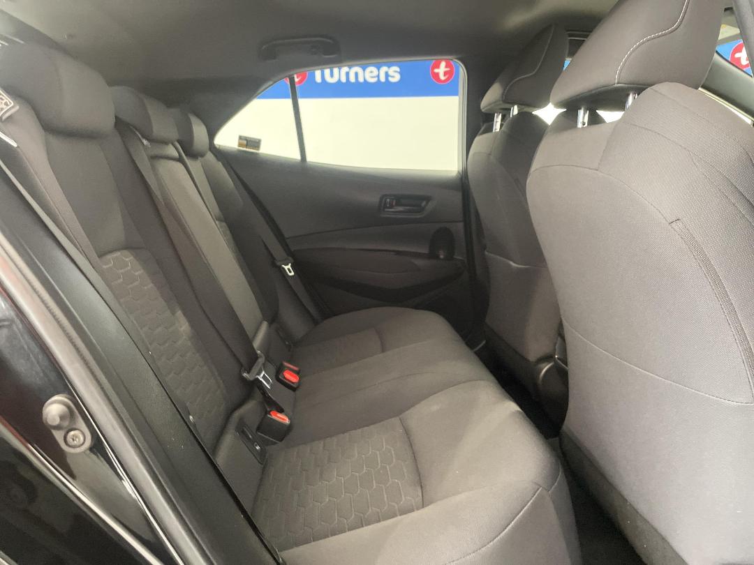 Photo '20' of Toyota Corolla