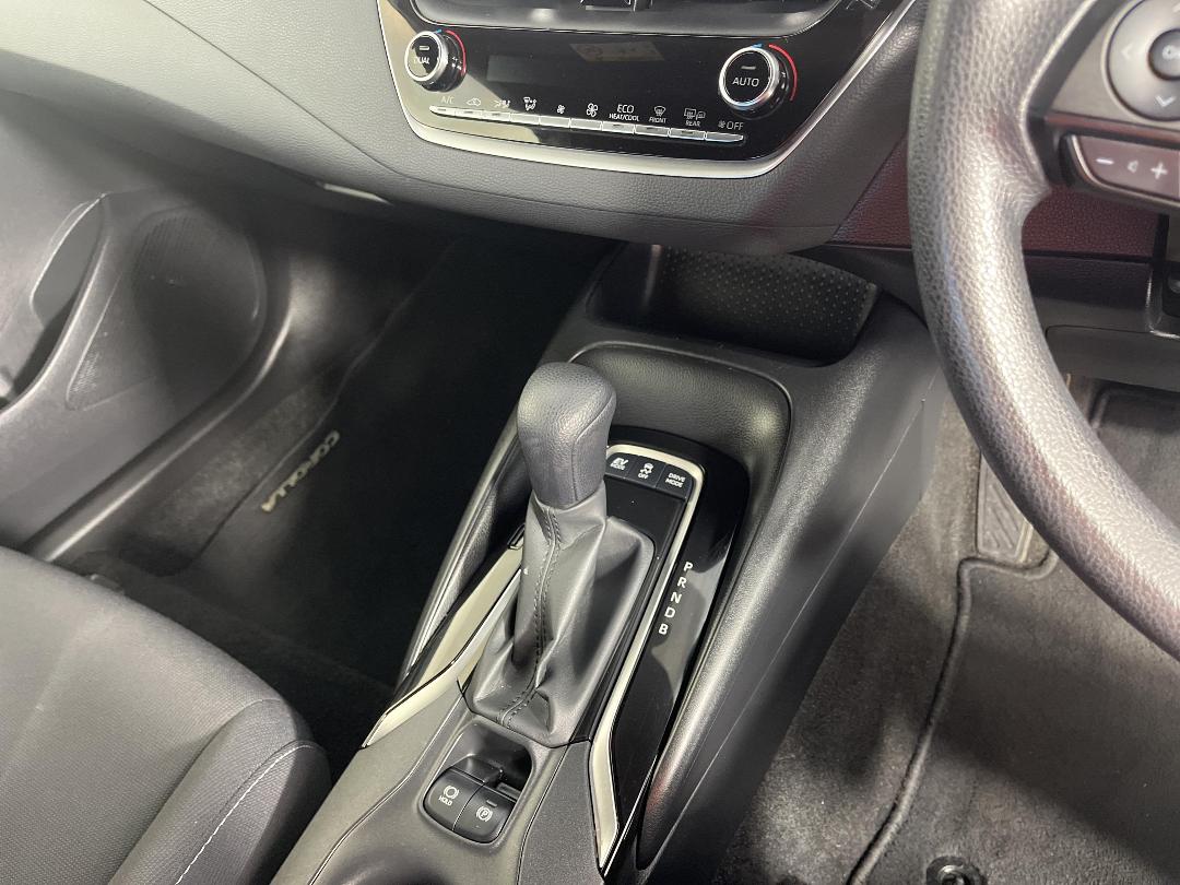 Photo '18' of Toyota Corolla Photo '18' of Toyota Corolla