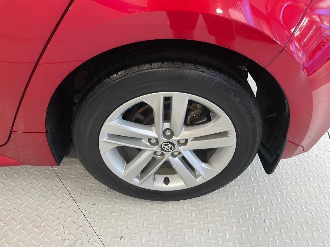 Photo '11' of Toyota Corolla