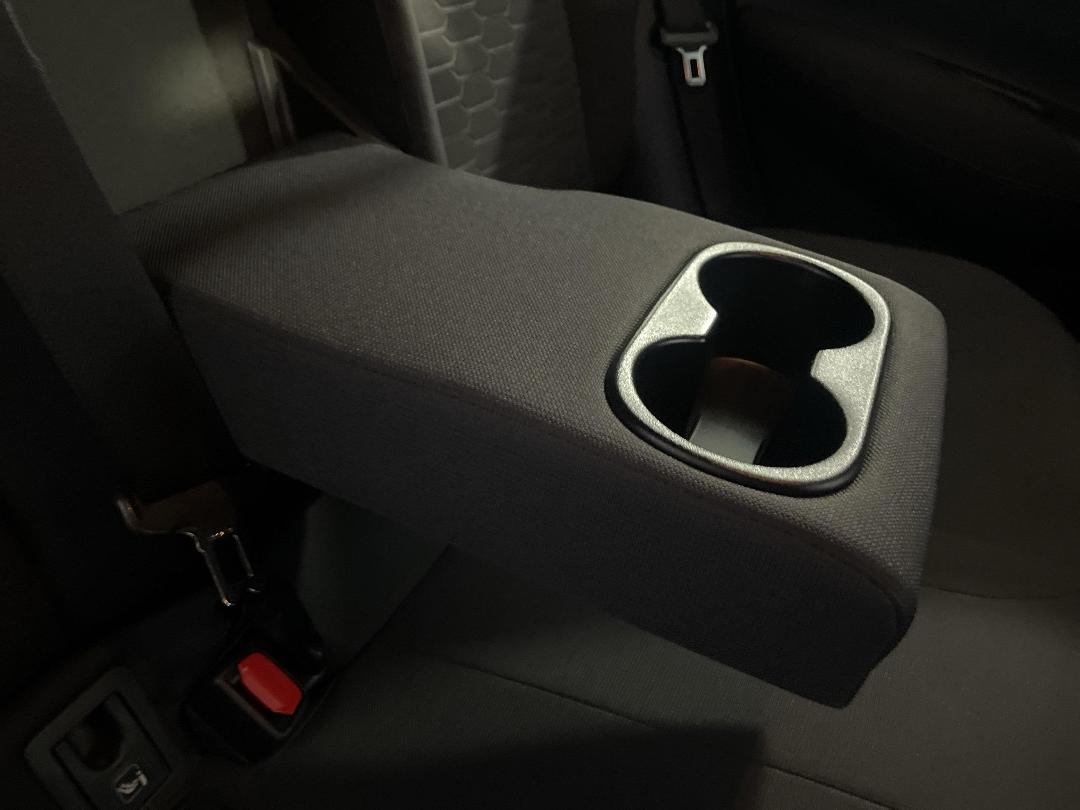 Photo '23' of Toyota Corolla