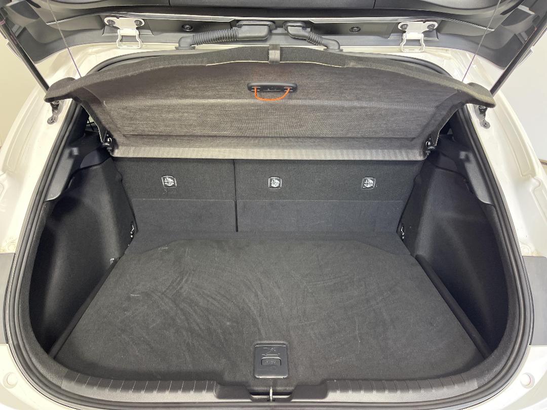 Photo '14' of Toyota Corolla Photo '14' of Toyota Corolla