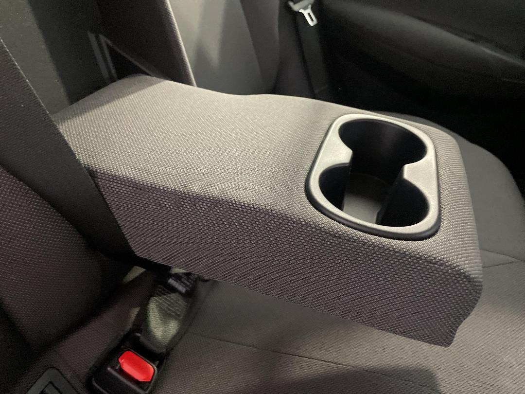 Photo '23' of Toyota Corolla