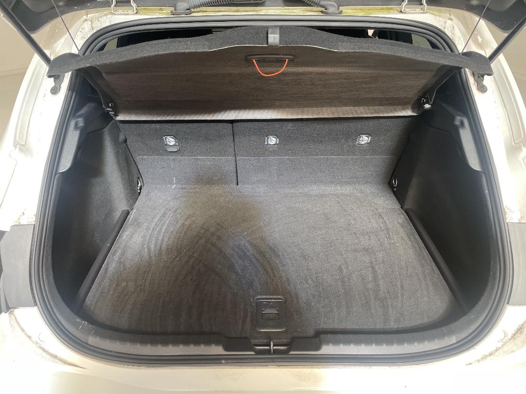 Photo '14' of Toyota Corolla