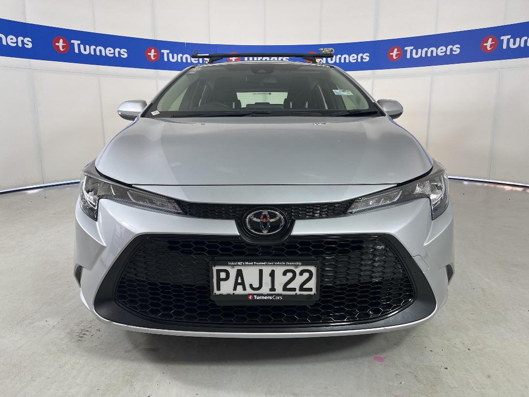 Photo '2' of Toyota Corolla Photo '2' of Toyota Corolla