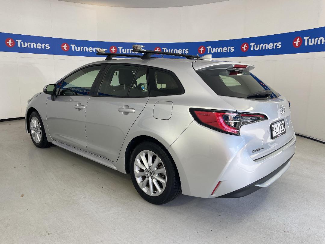 Photo '5' of Toyota Corolla Photo '5' of Toyota Corolla