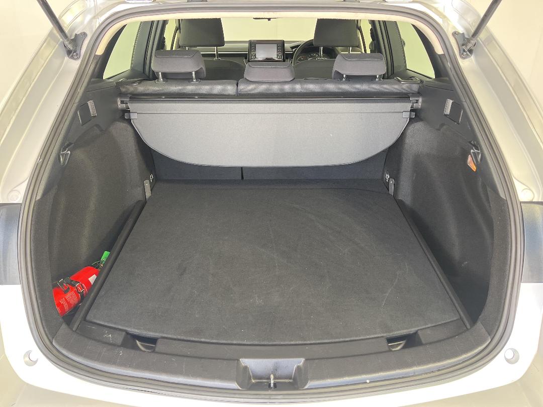 Photo '14' of Toyota Corolla Photo '14' of Toyota Corolla