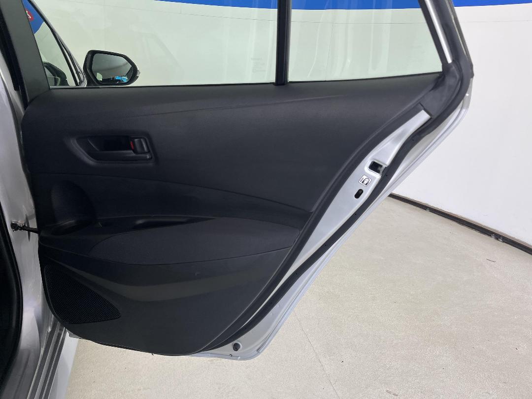 Photo '19' of Toyota Corolla Photo '19' of Toyota Corolla