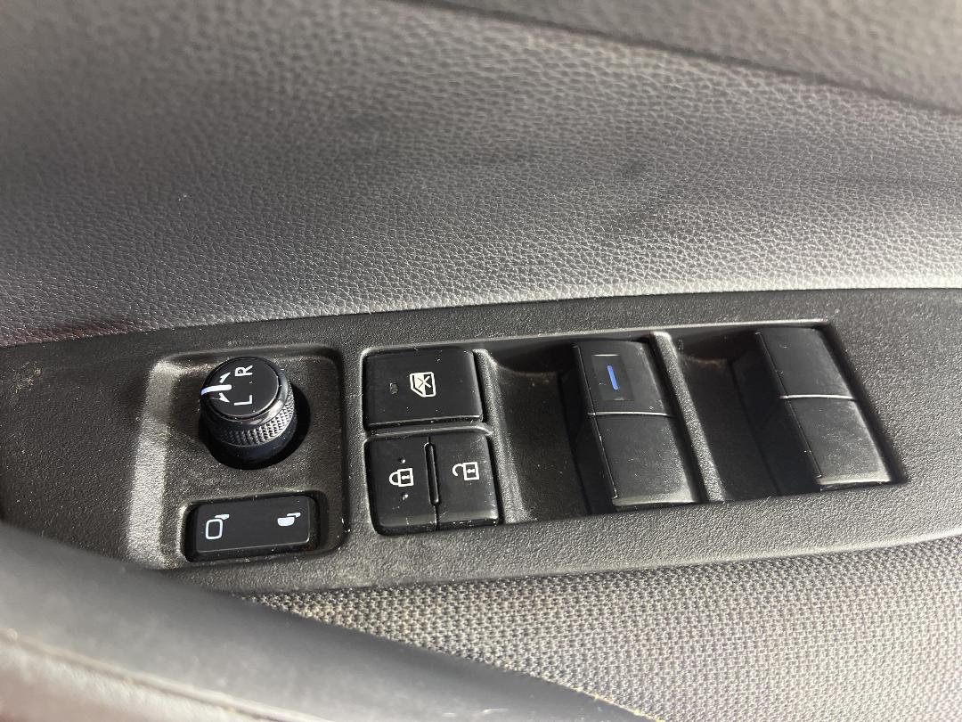 Photo '26' of Toyota Corolla Photo '26' of Toyota Corolla