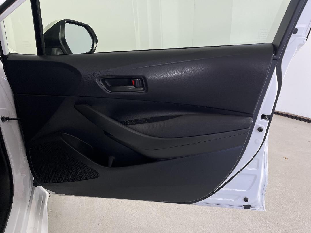 Photo '15' of Toyota Corolla